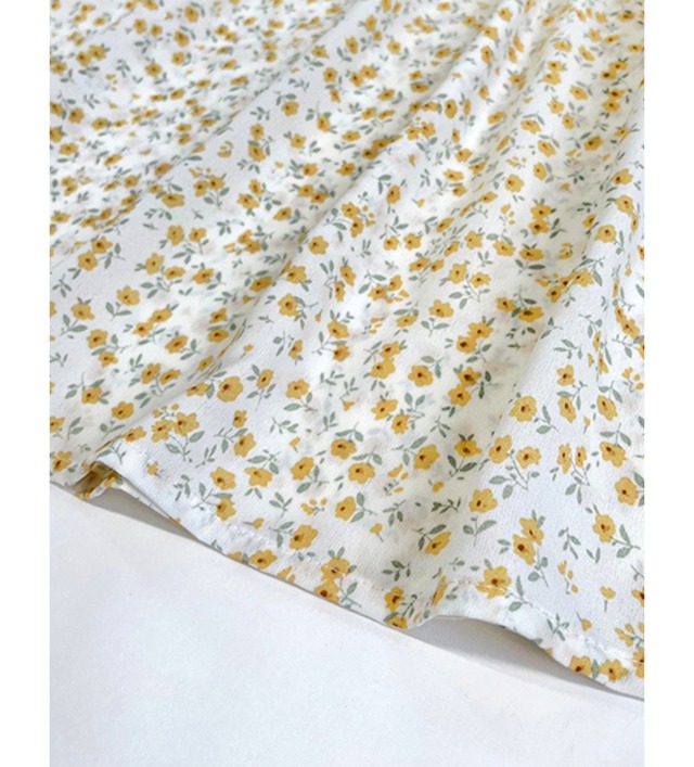 Wリボンパフスリーブブラウス〈Yellow flower〉
