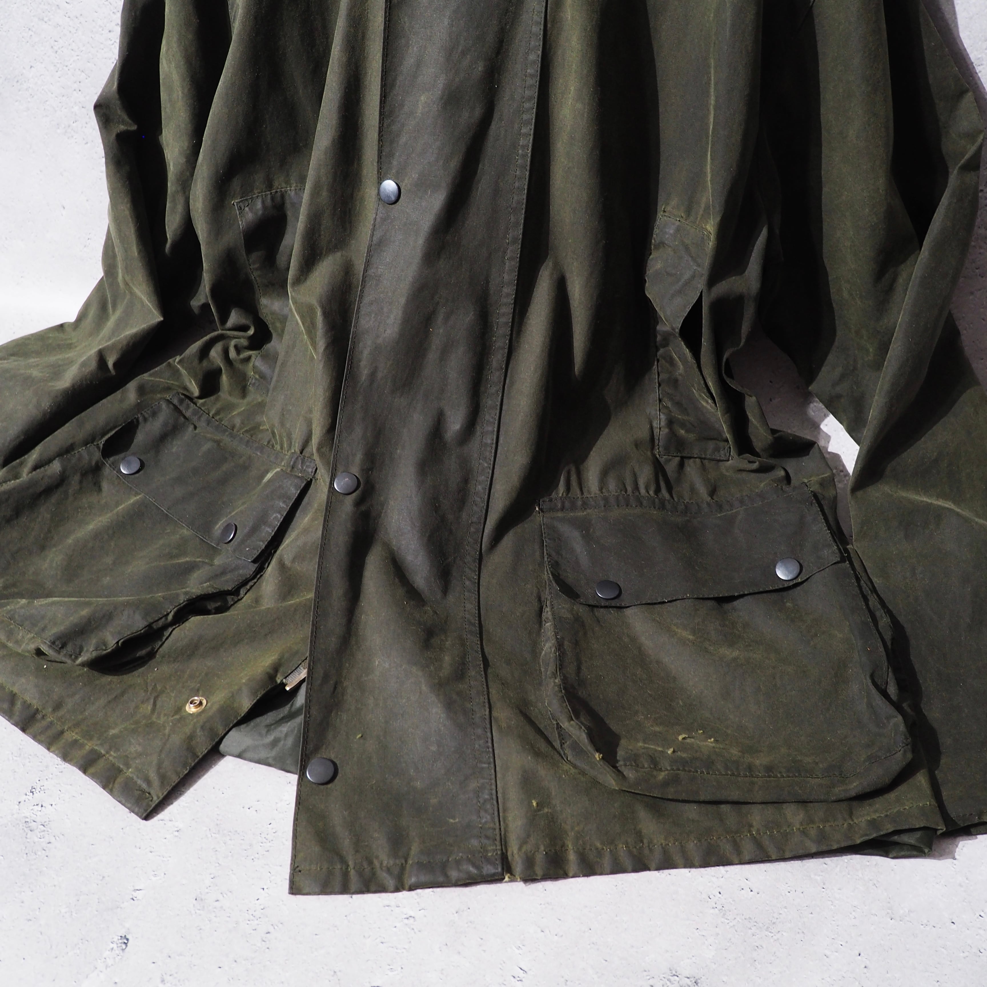 " Miller & Simons - made in England " Beautiful Olive green color vintage oiled jacket