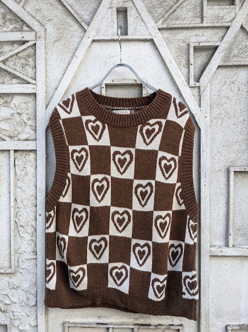 "HEART" knit vest