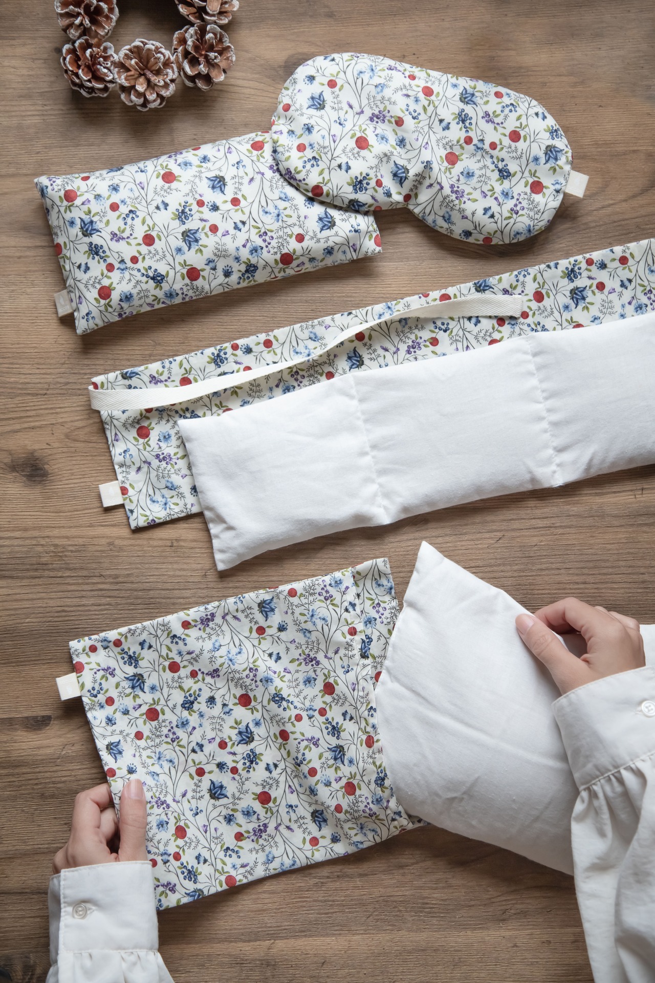 《アイピロー》米ぬか玄米カイロ（選べるハーブ）Fruits of noel　カバー付き