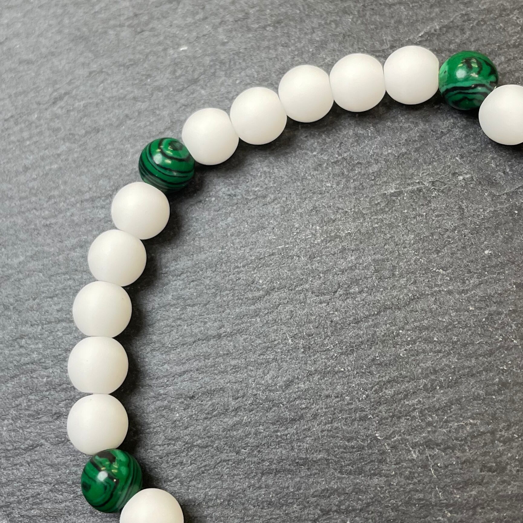 マラカイト ＆ ホワイトオニキス ブレスレット 6mm 天然石 | GAMAMA STONE