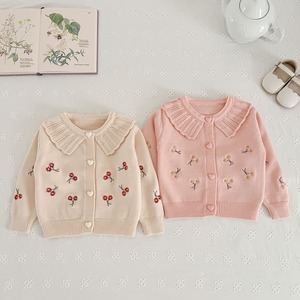 【秋作】デイジー柄カーディガン　全2色