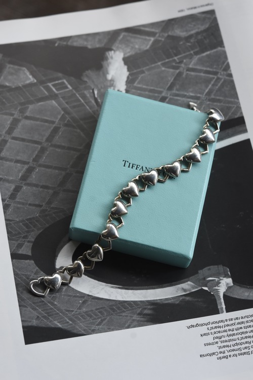 IORI／"Tiffany & Co." bracelet／puff heart arrow