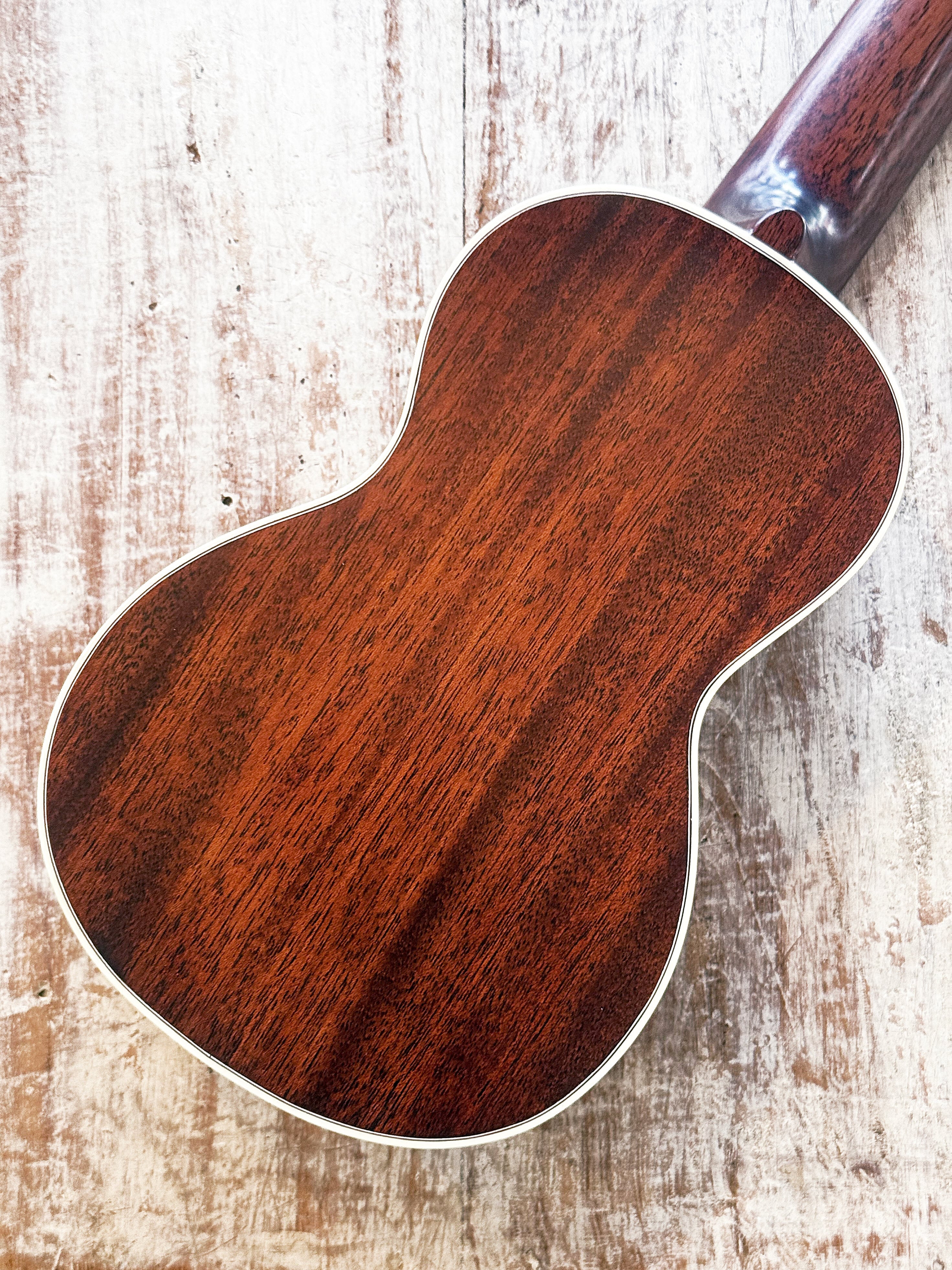 Frayns Guitars フレインズ ウクレレ FRUK-3MS #2600108 ホンジュラス