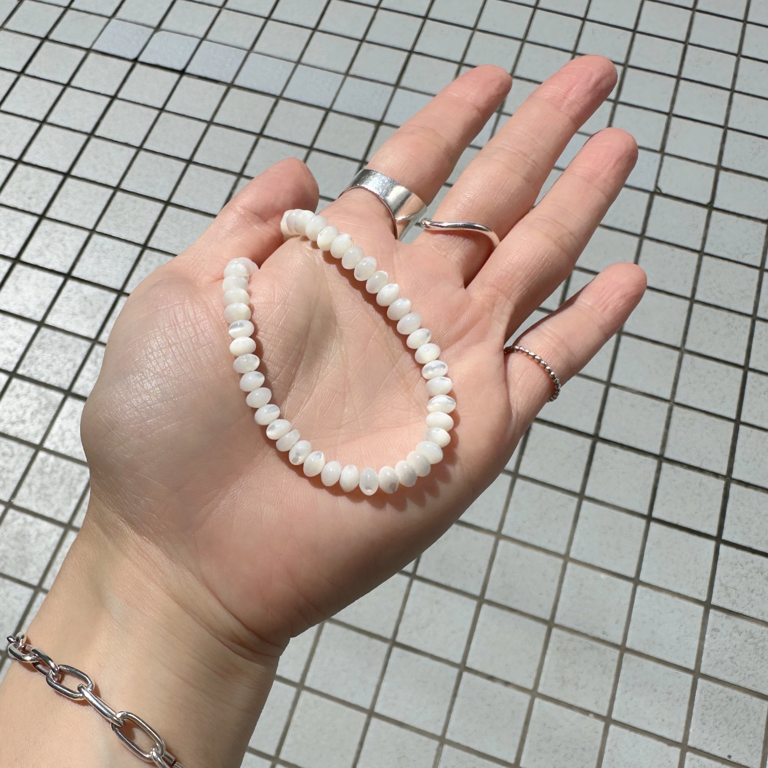 Lagoon Original ホワイト シェル ロンデル型 0.6cm 一連 ネックレス