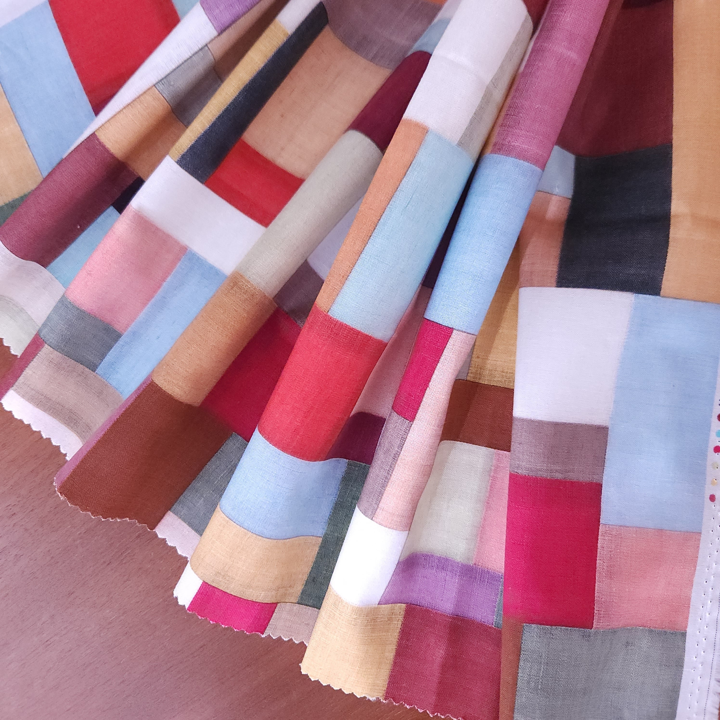 ●生地● 綿100% チョガッポプリント ●幅112cm●