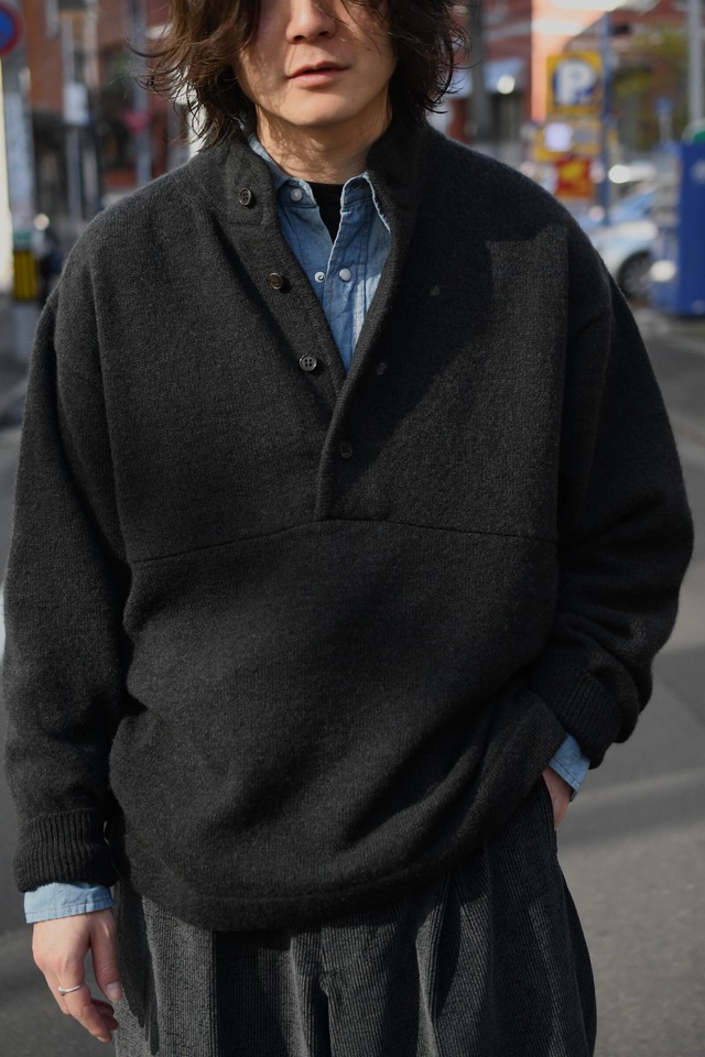 BATONER / BLUEFACE SNAP PULLOVER (Black)