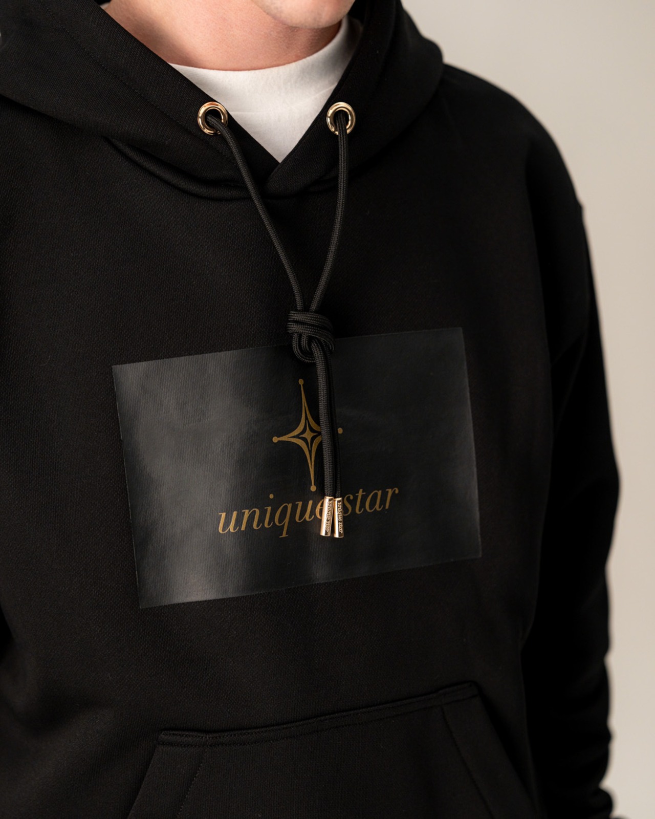 Hoodie ー Refined Collection