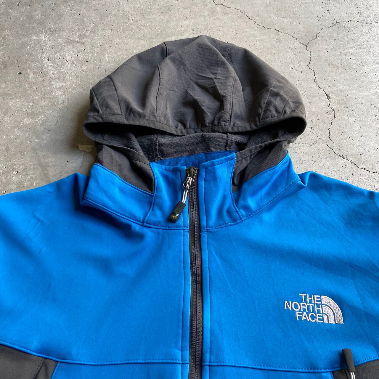 THE NORTH FACE ザ ノースフェイス SUMMIT SERIES WIND STOPPER ソフトシェル マウンテンパーカー メンズL  古着 サミットシリーズ ブルー チャコールグレー 青色 灰色【アウトドアジャケット】【AL2110】 | cave 古着屋【公式】古着通販サイト