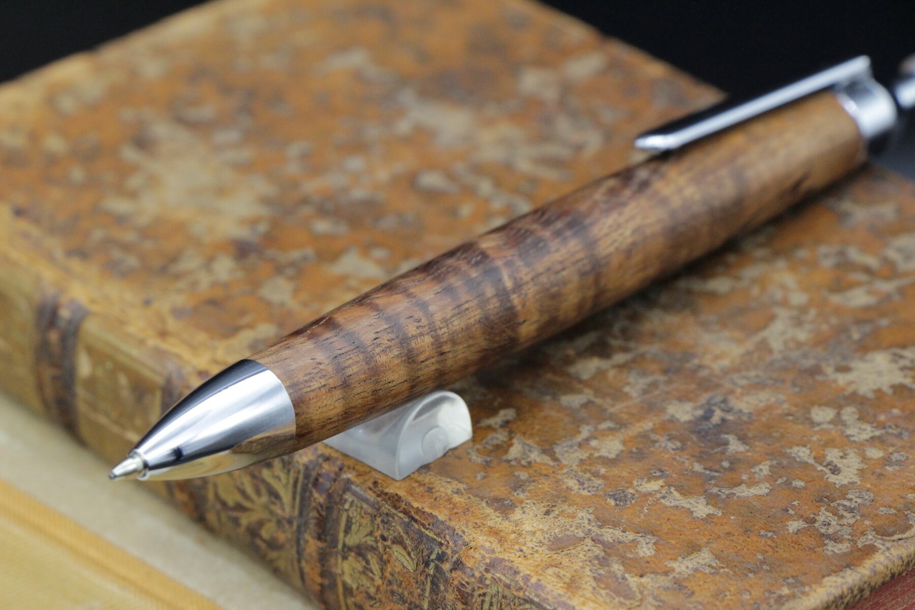 ハワイアンコアスポルテッドノック式ボールペン