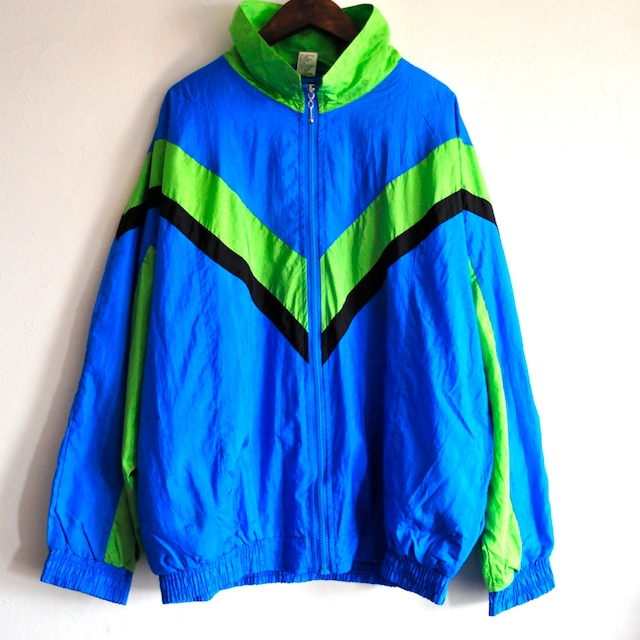 The BODY CO wind blouson  {The BODY CO 　ウインドブルゾン　　古着　used メンズ} ユニセックス