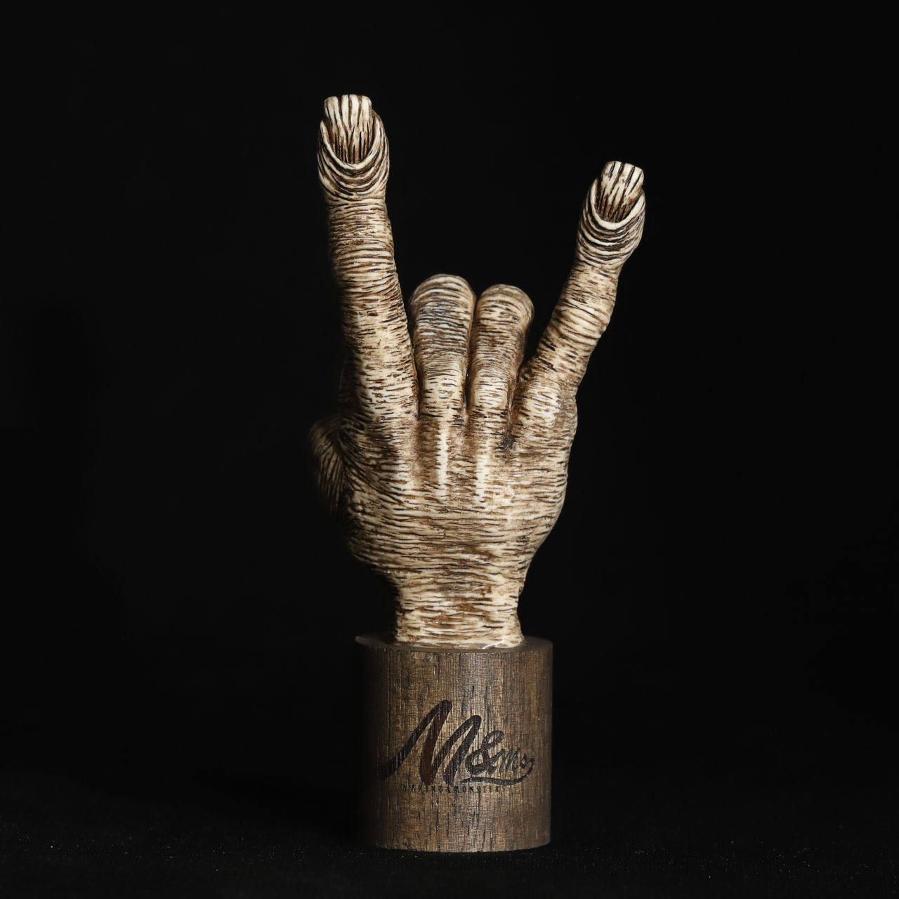 "2nd Anniv" SUPER BIG KEYHOLDER - serial.10/BROWN