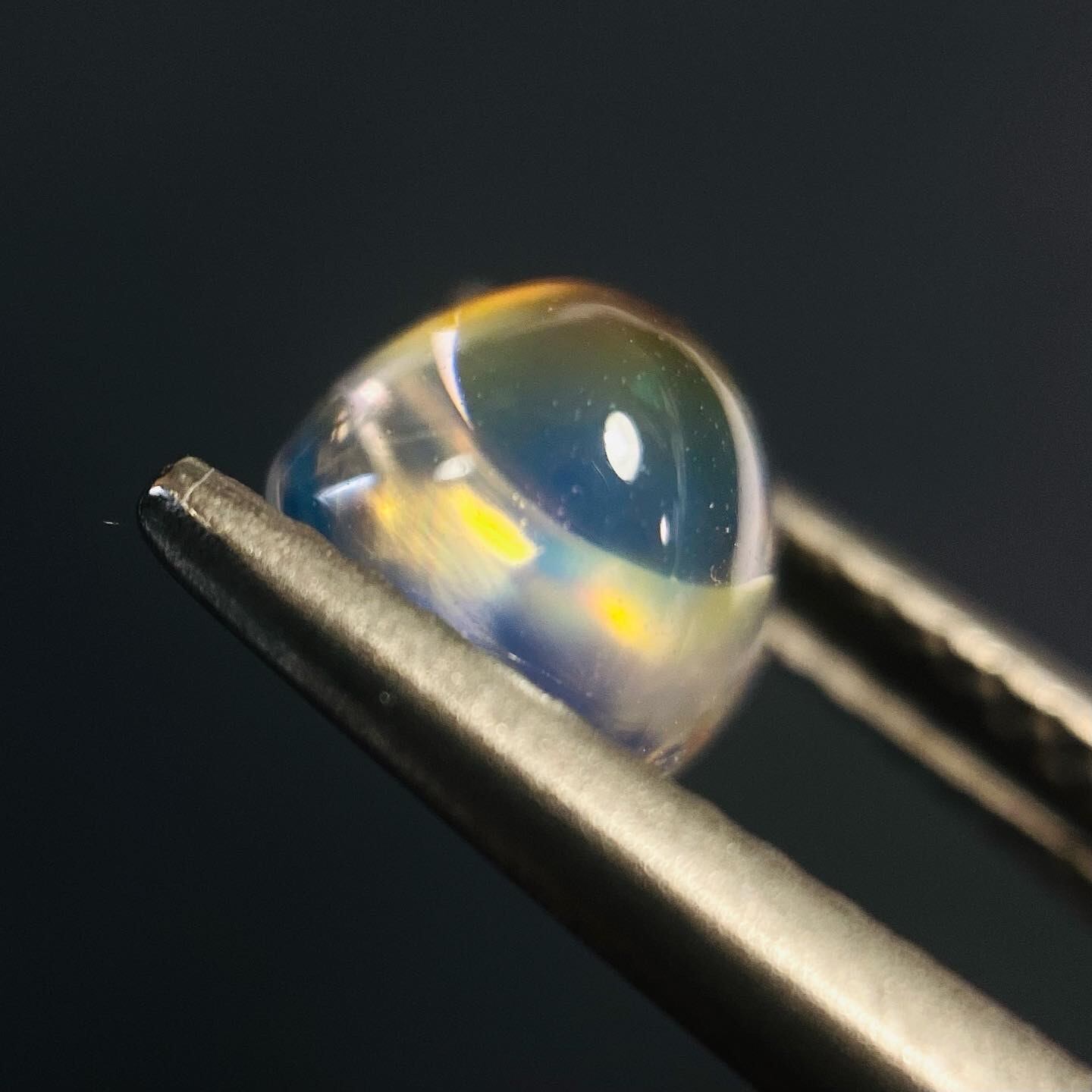 レインボーなアンデシンラブラドライト