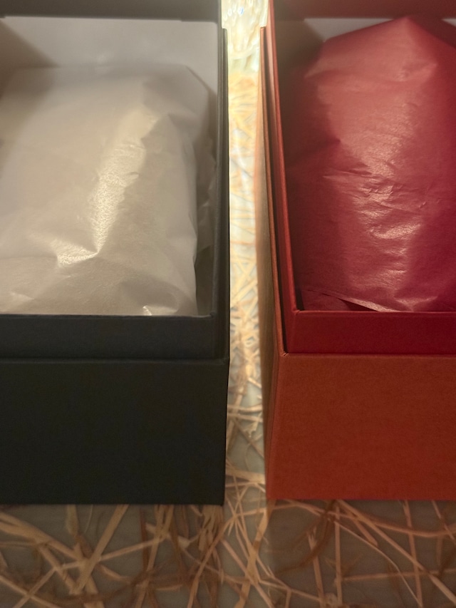 紙箱　✴︎商品ページ（どの商品でもお買い上げ頂けます）