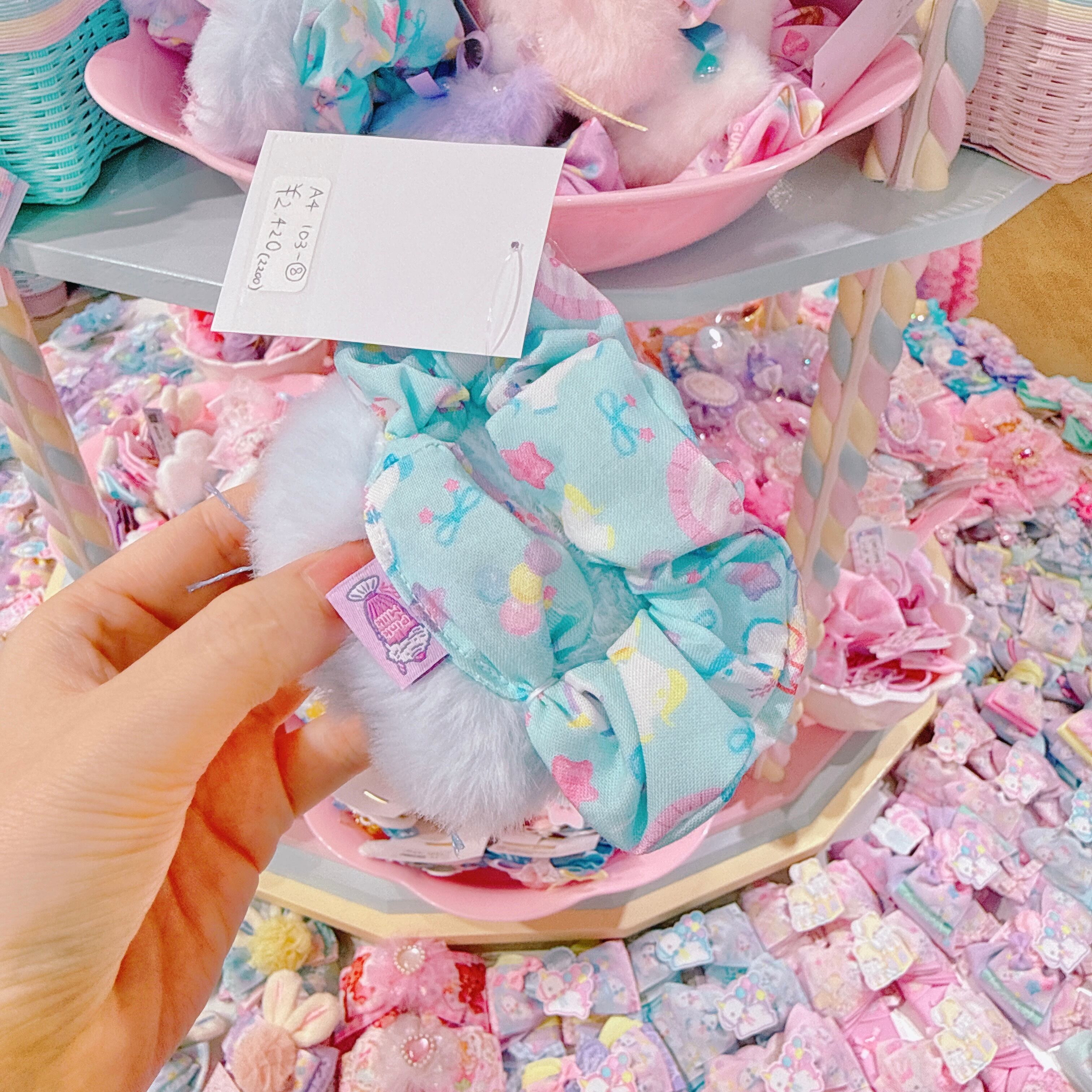 【A4】103-8ねこっころシュシュ