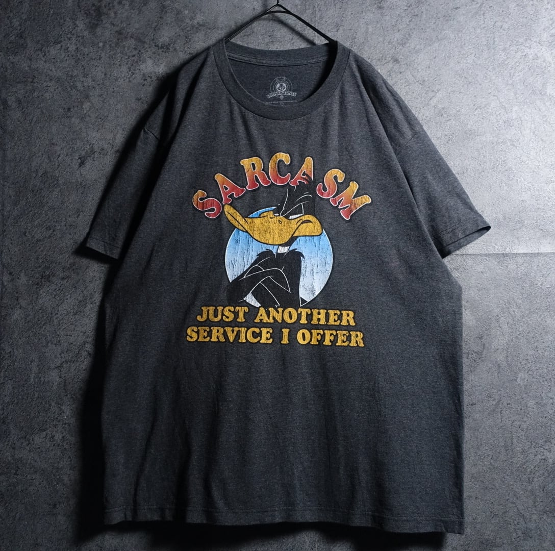 "LOONEY TUNES" Charcoal Gray Daffy Duck Print T-Shirt