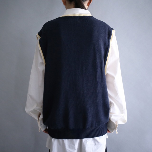 rib double line design loose knit vest