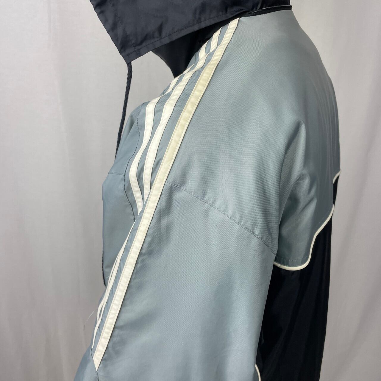 00年代 adidas アディダス ナイロンジャケット 中綿入り メンズL相当