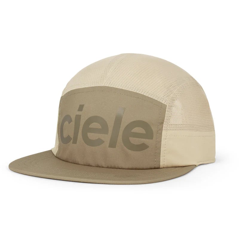 Ciele Athletics(シエル アスレチックス)GOCap - Comp - Century - Canvas/Safari メンズレディースランニングキャップ