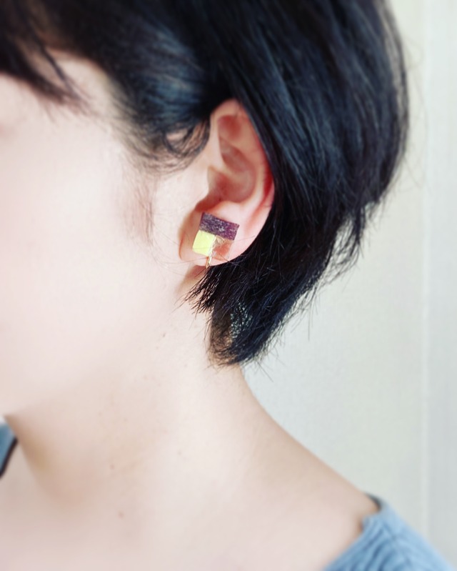 【ベーシック】イヤリングM　黄緑×オレンジ×クリア