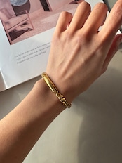 ゴールドハーフブレスレット