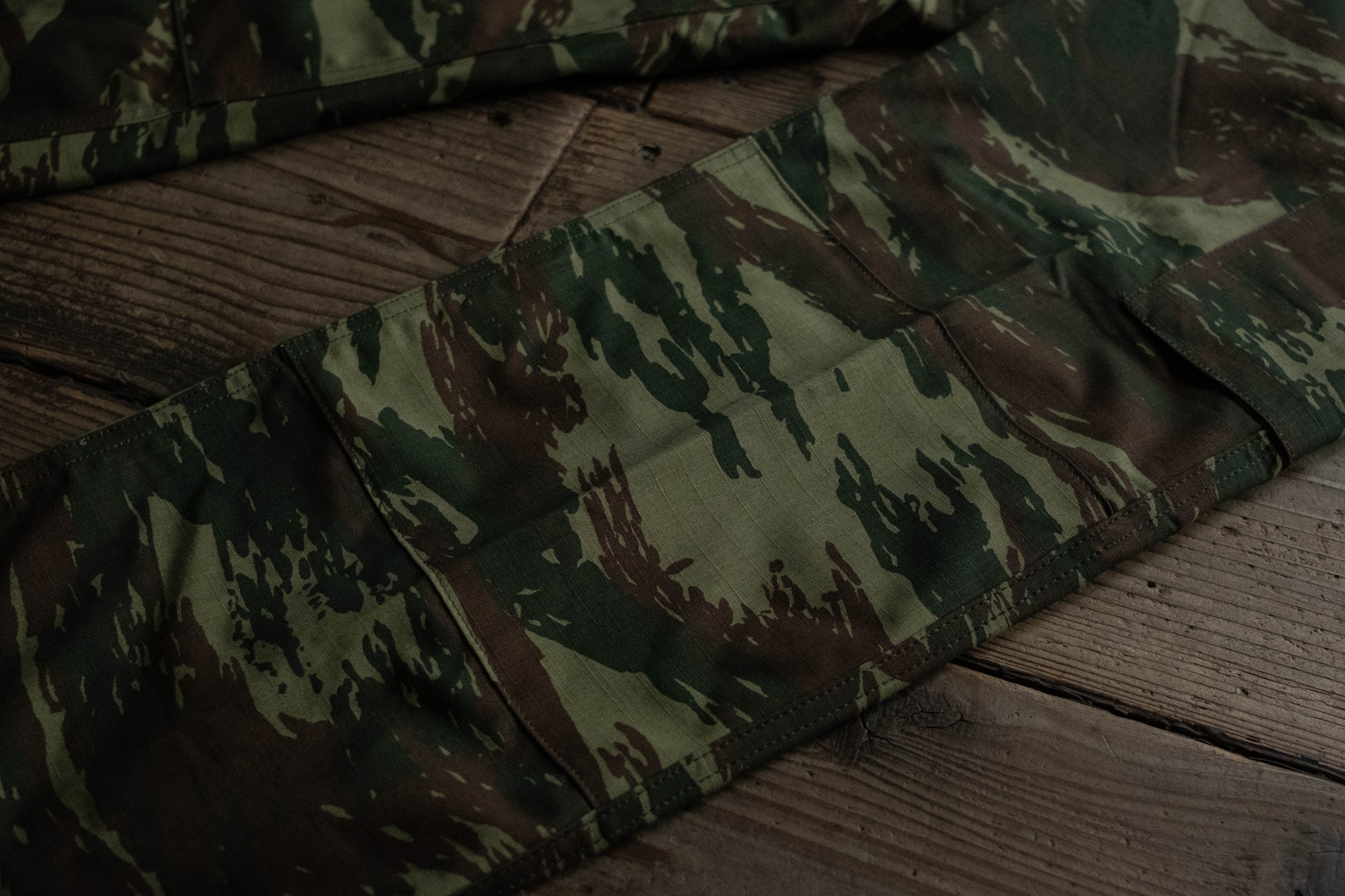 ギリシャ陸軍リザード迷彩トラウザース1992年 ギリシャ陸軍リザード迷彩トラウザース1992年 - メルカリ