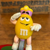 M&M's クリスマス・トレイン・トッパー サーカストレイン 列車 機関車 イエロー ミールトイ エムアンドエムズ MU-289