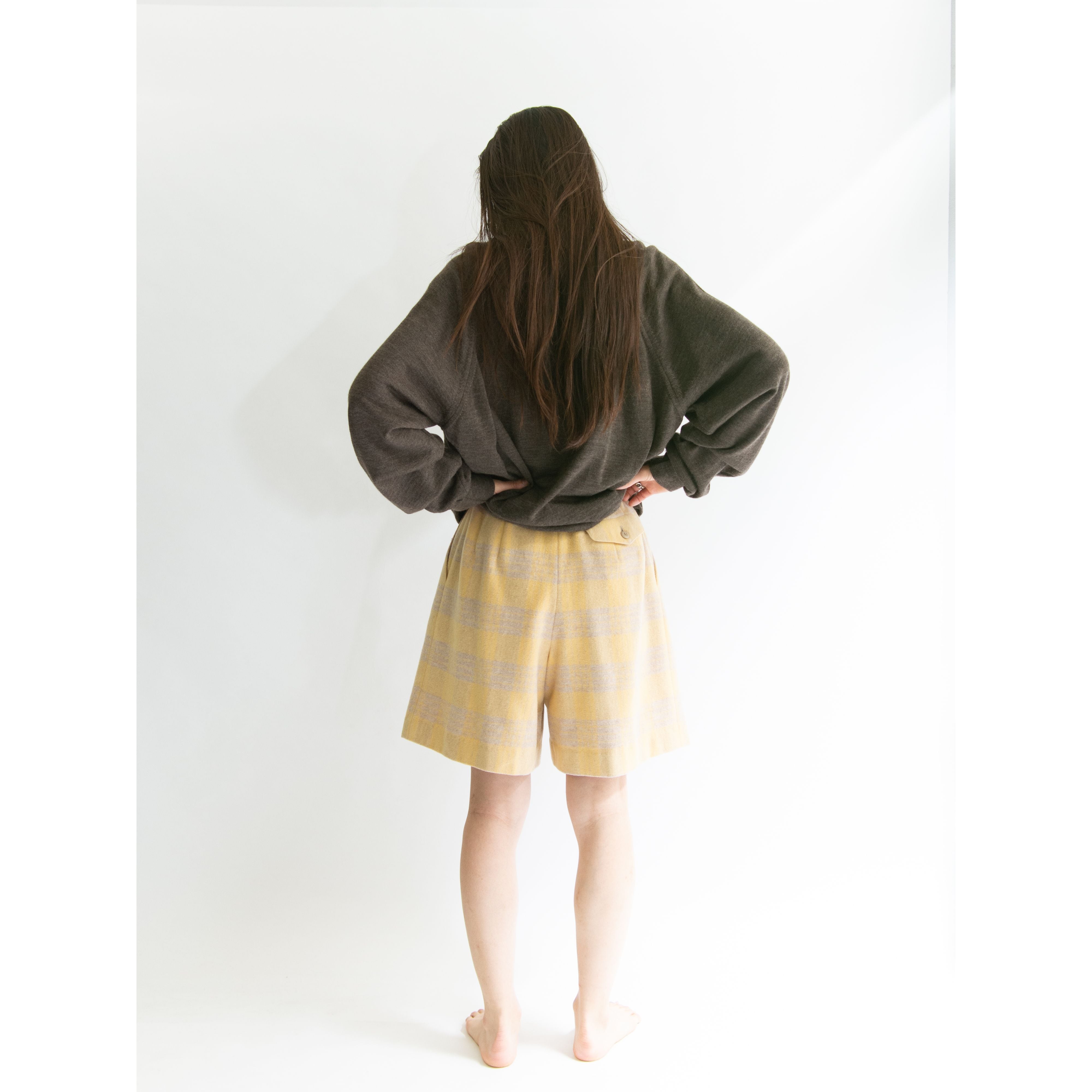 miss chloe】Made in Japan wool-nylon 2tuck check short pants