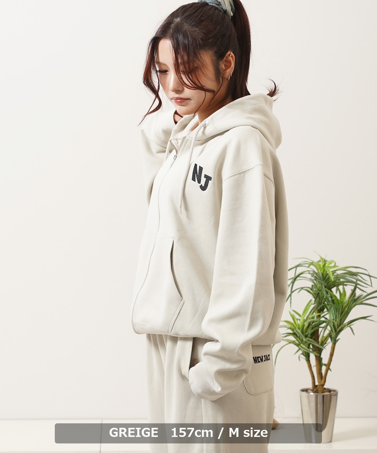 ◆NEW JACK 刺繍 クロップド ZIPパーカー◆gt-7822162