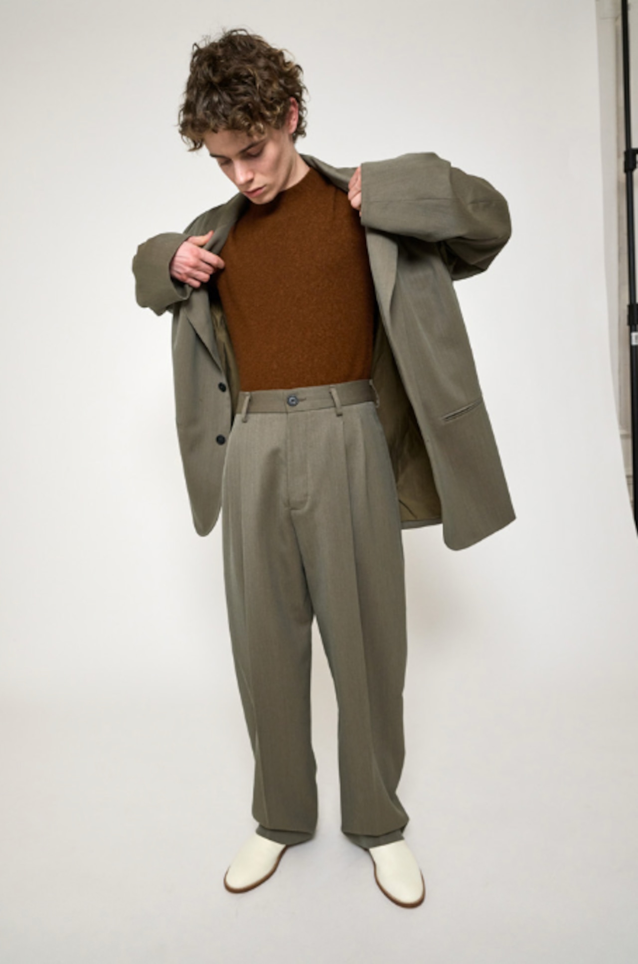 Cristaseya DOUBLE PLEATED WIDE PANTS | TOMMY'S KURAMAE