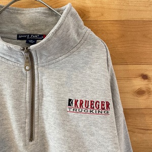 【SPORT-TEK】企業系 ハーフジップ スウェット プルオーバー KRUEGER TRUCKNG ワンポイント 刺繍ロゴ XL ビッグサイズ US古着