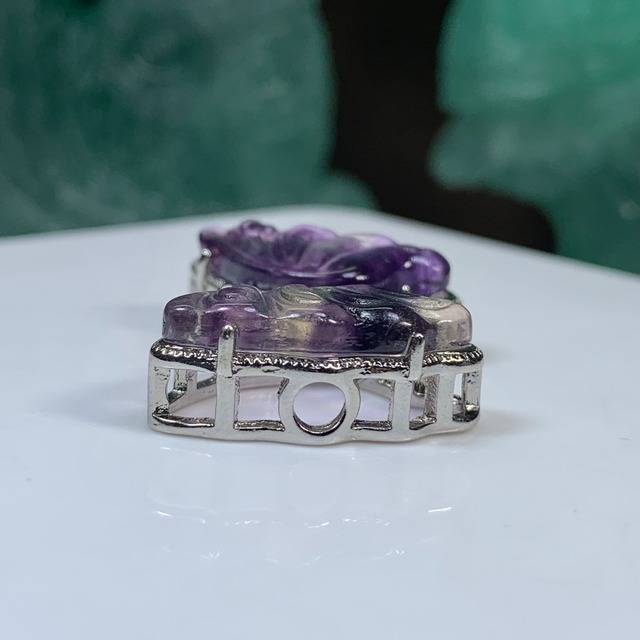 15.フローライト蝶々・横貫通穴☆パーツ