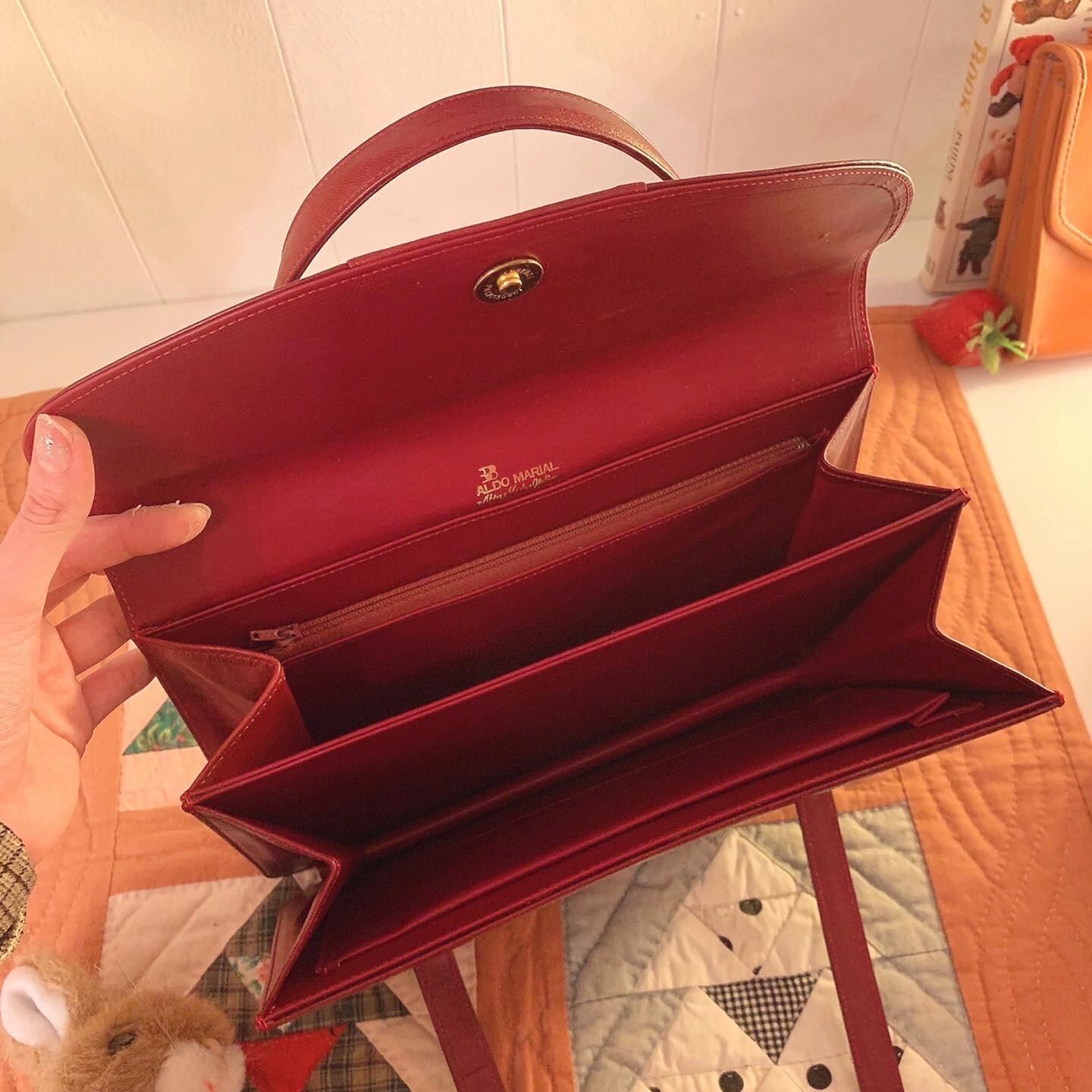 bordeaux square hand bag