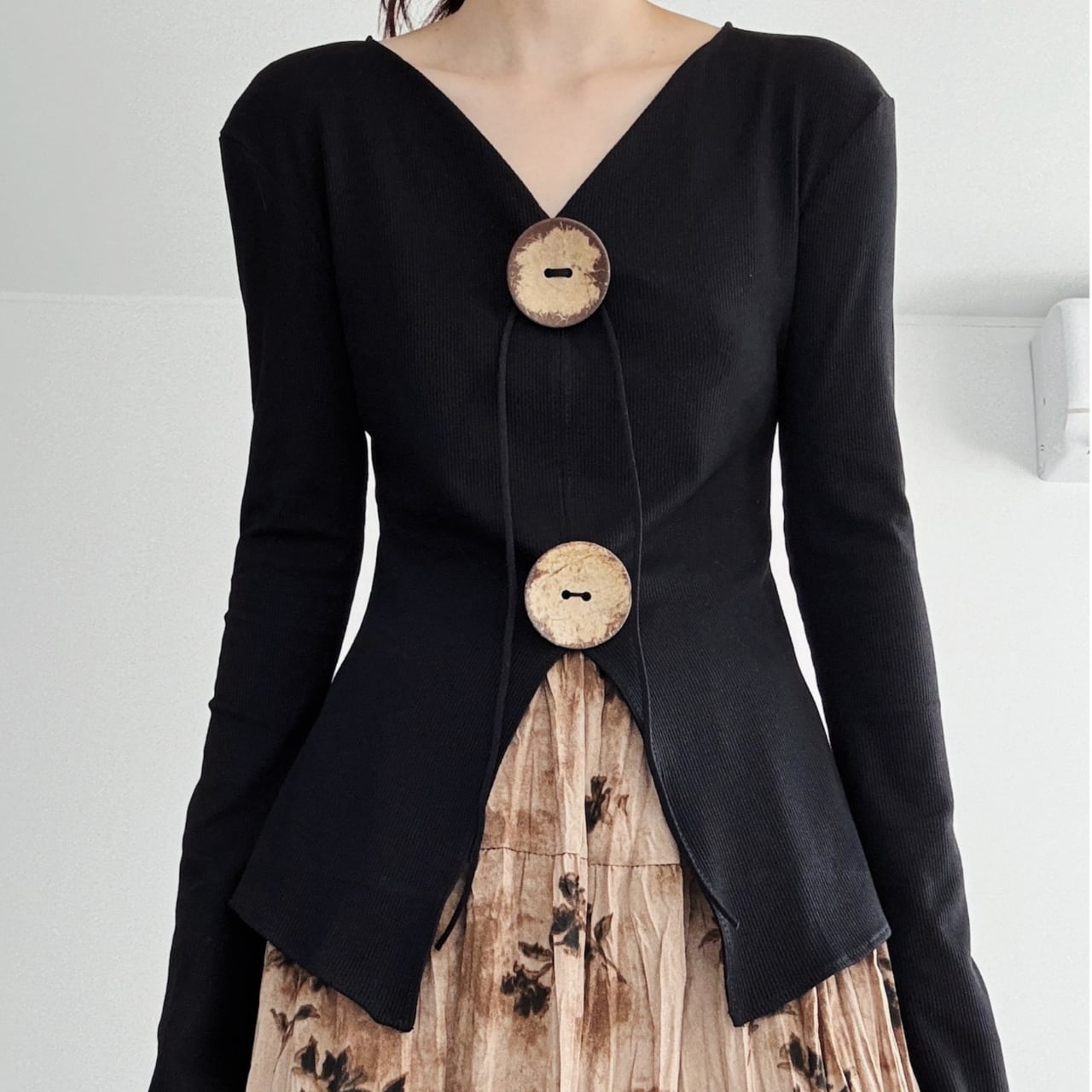 リブニットVネックロングスリーブトップスR0062