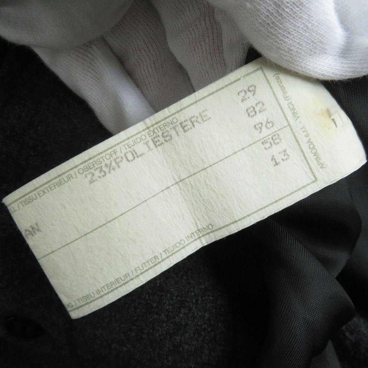 良品△黒タグ ジョルジオアルマーニ A MILANO-BORGONUOVO 21 良品△黒タグ ジョルジオアルマーニ A MILANO-BORGONUOVO 21
