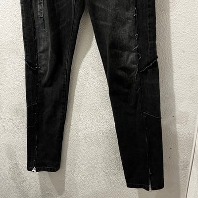 sacai サカイ 再構築デニムパンツ 21-02607M SIZE1【表参道t02 sacai サカイ 再構築デニムパンツ 21-02607M SIZE1【表参道t02
