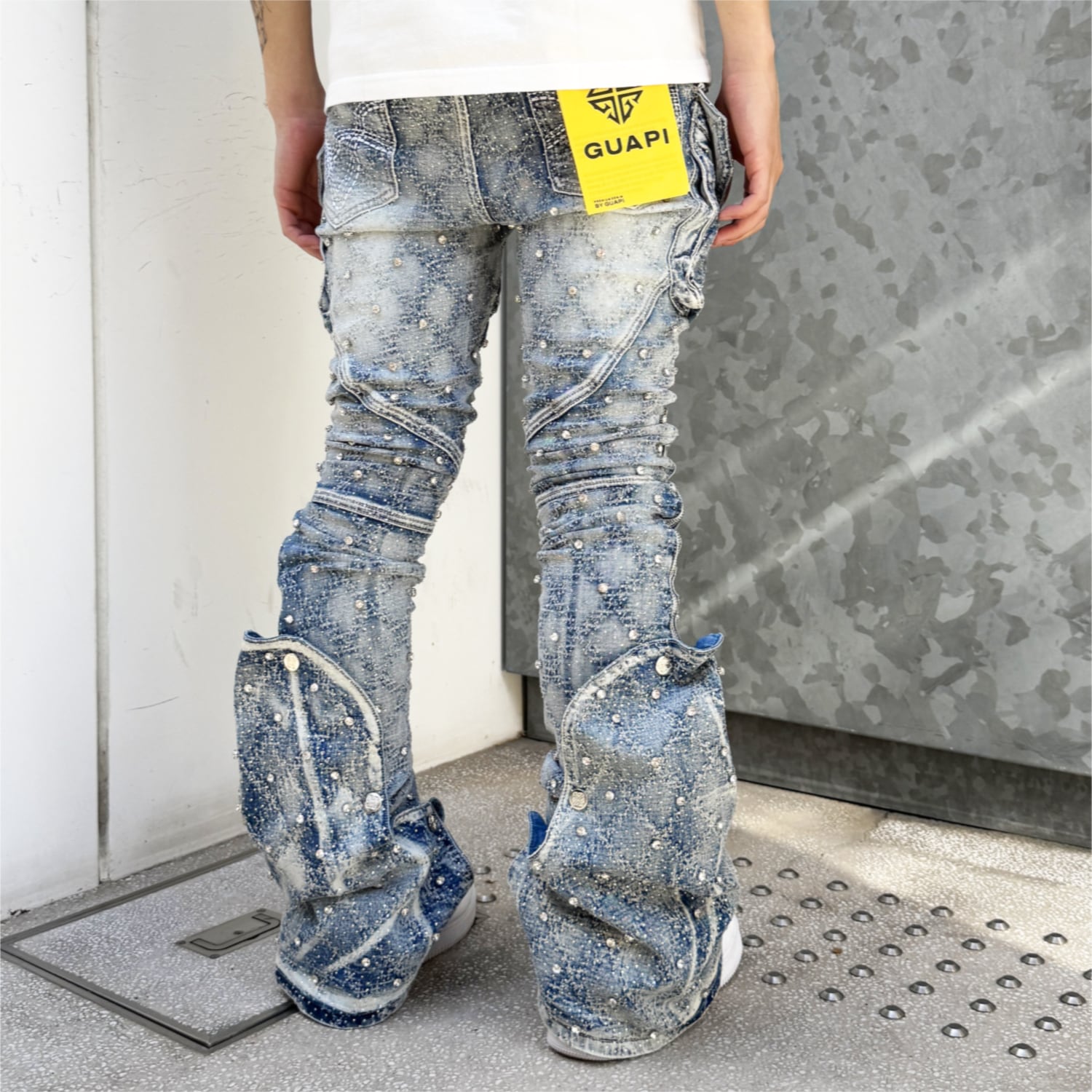 GUAPI / COFFIN ARC EMBELLISHED DENIM | HOLICK
