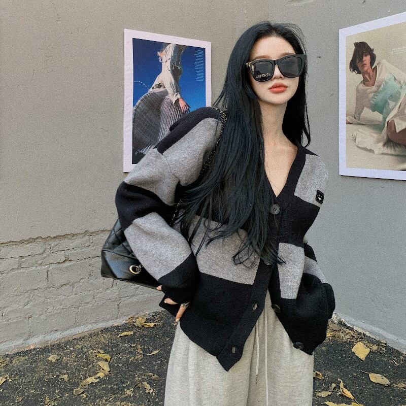 ニット Vネックルーズストライプセーター ジャケット スプリング薄手カーディガン 春物 ブラックストロベリース64254088943