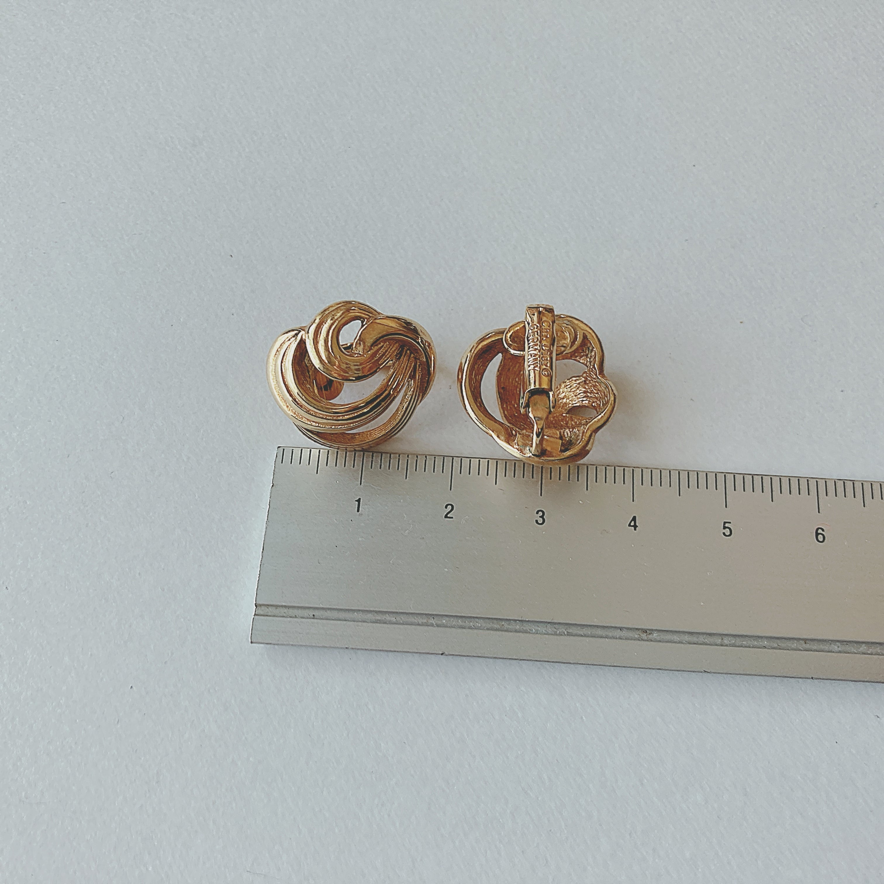 Christian Dior Vintage s GERMANY gold tone earrings ヴィンテージ