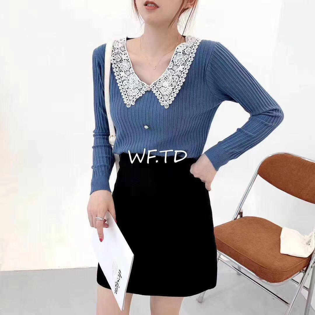 レースネックリブニット