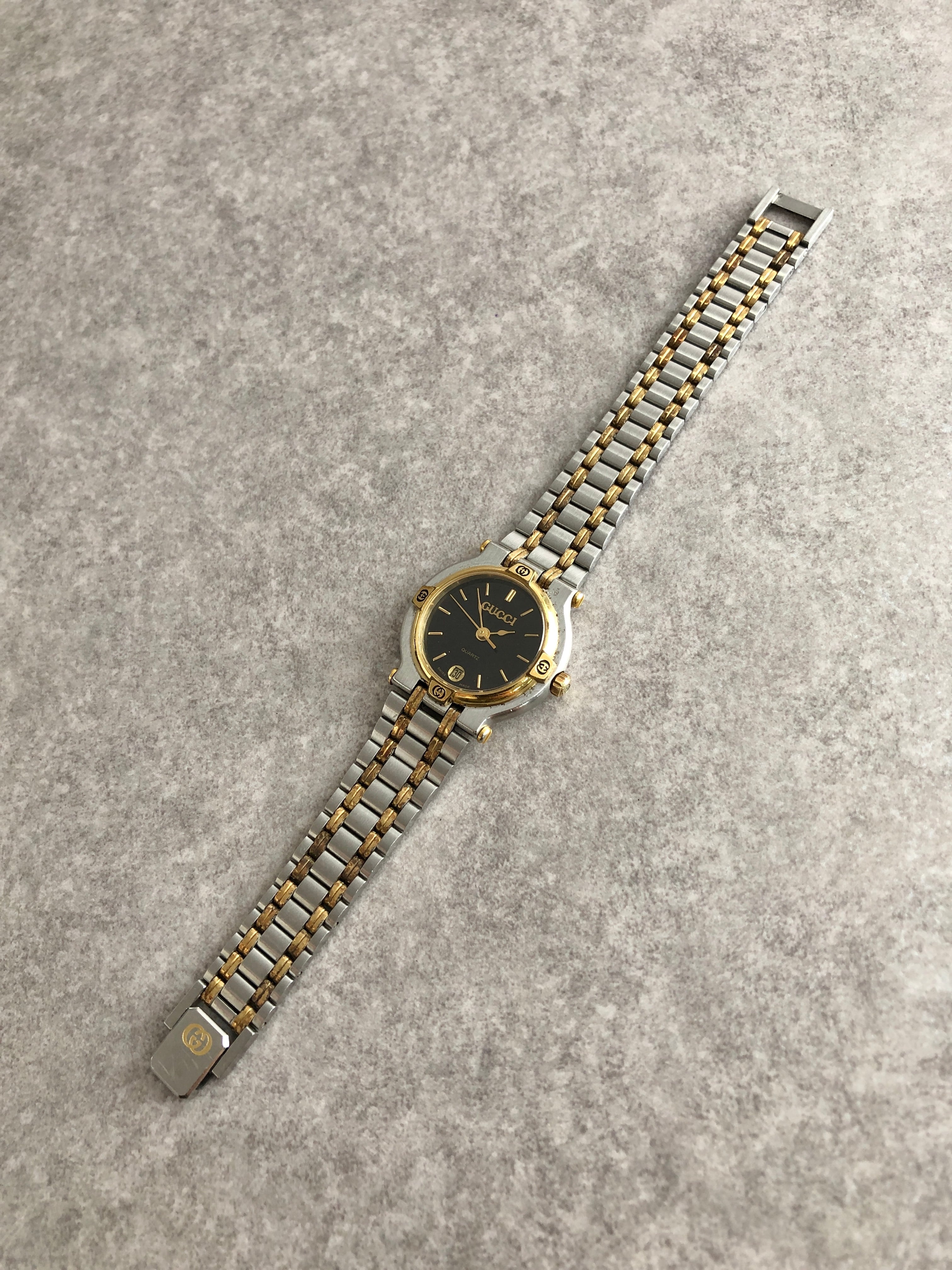 GUCCI グッチ 腕時計 シルバー×ゴールド ロゴ ステンレススチール