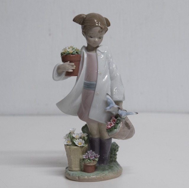 LLADRO リヤドロ 　ユートピアシリーズピアシリーズ「雨あがりの午後に」　オリジナル箱付き
