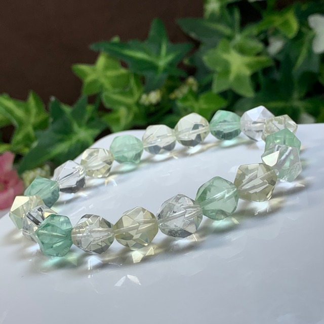 キラキラ☆ミックスストーンブレスレット