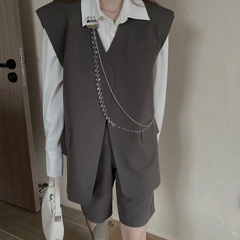 masculine setup (black,khaki)