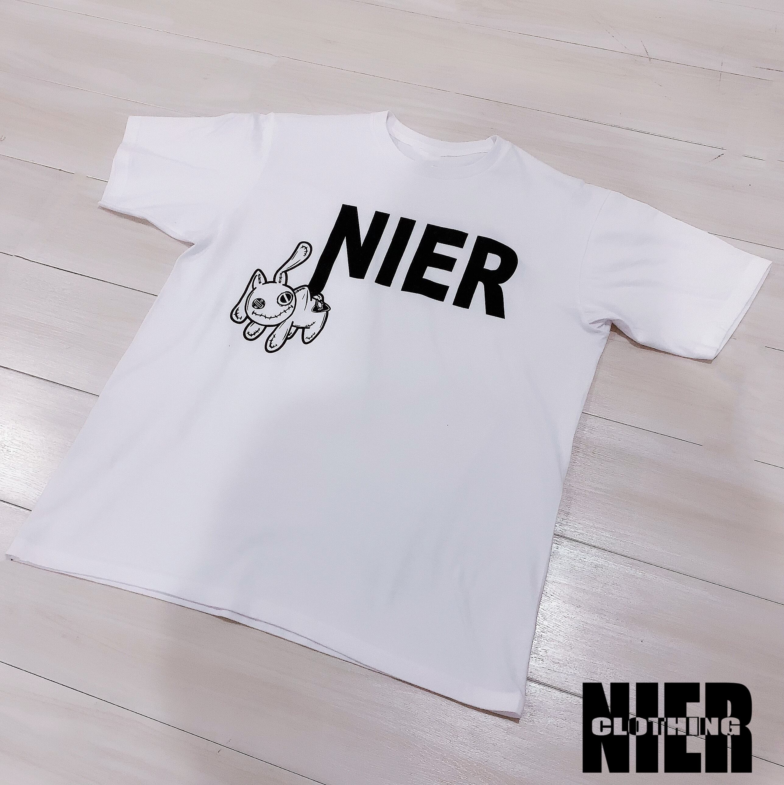 ブランド、NieRのTシャツ