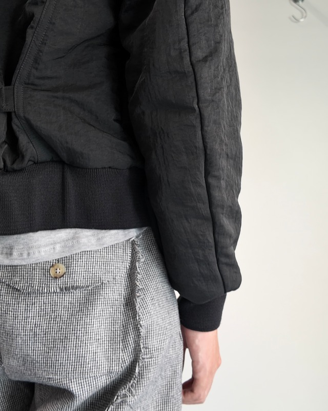 【26/AW STRONGTHE】HIMMAPAN POUCH BOMBER JACKET
