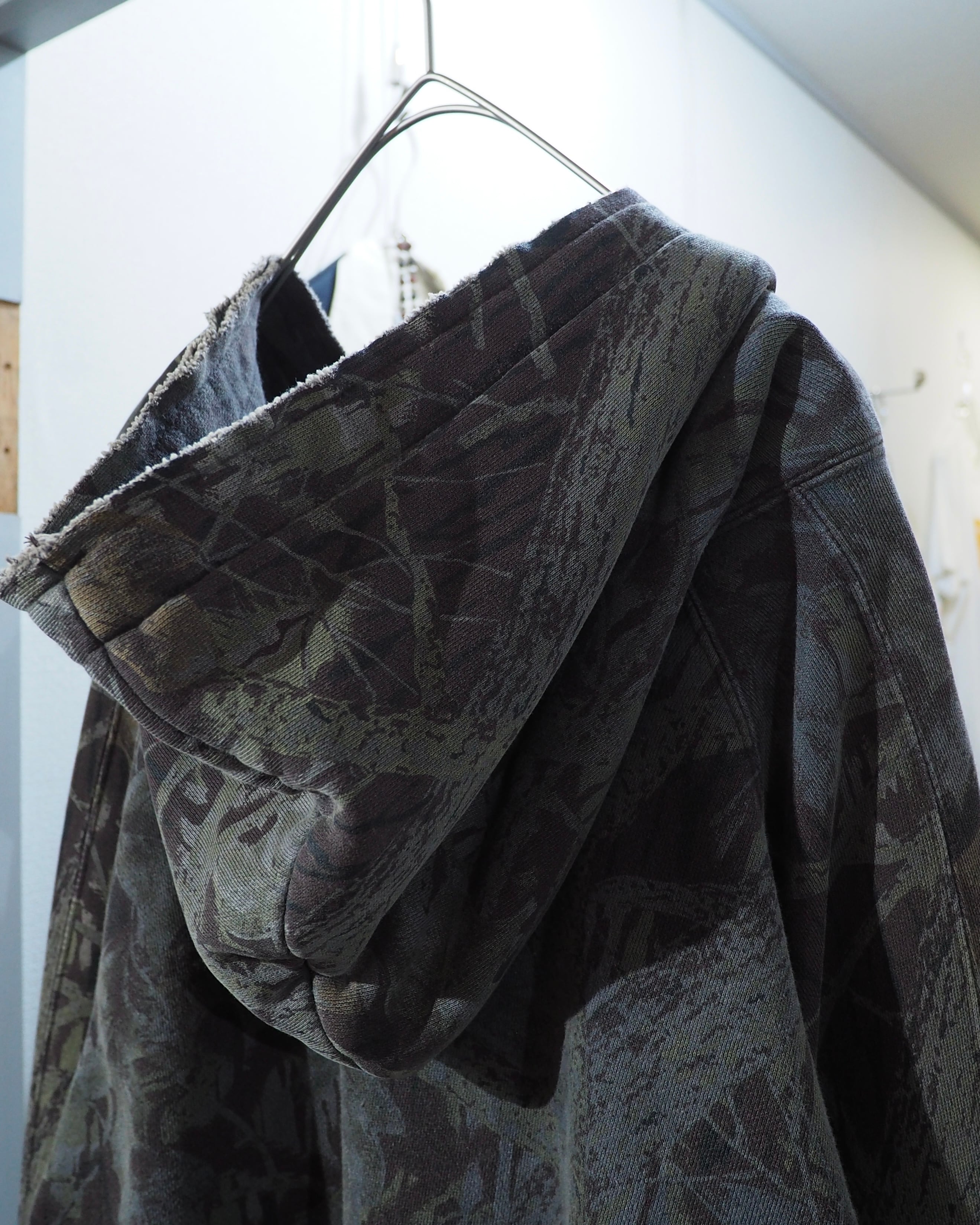 2002s " PPFM - Archive " Beautiful Aging Camouflage × Two stars Embroidery Full zip Parker ピーピーエフエム アーカイブ 星刺繍 パーカー
