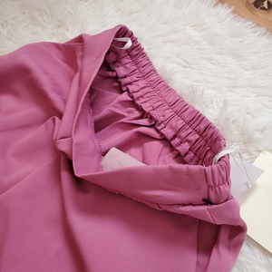 【新品・未使用】チャコクローゼット　パンツ　春カラー