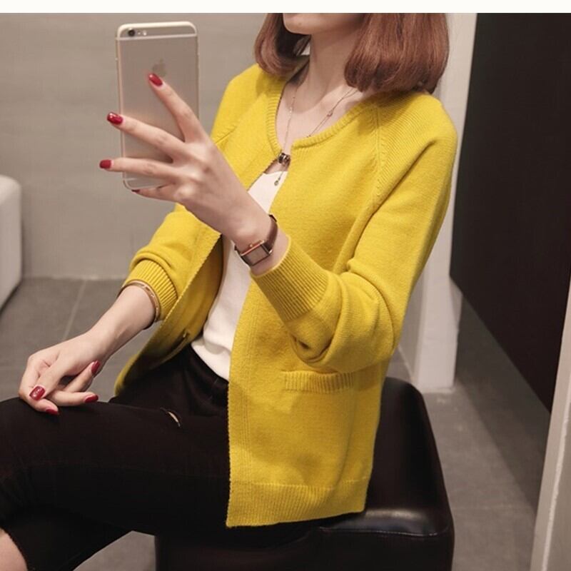 ニットカーディガン ポケット付き ショート丈 日焼け防止 上着 襟なし 長袖 前開き 春 秋 かわいい 大人可愛い きれいめ シンプル カジュアル 大人 上品 おしゃれ お洒落 大人可愛い 大人女子 こなれ感 ラフ ラブリー キュート ガーリー ゆったり モード系 エレガント モダン ニットカーディガン ポケット付き ショート丈 日焼け防止 上着 襟なし