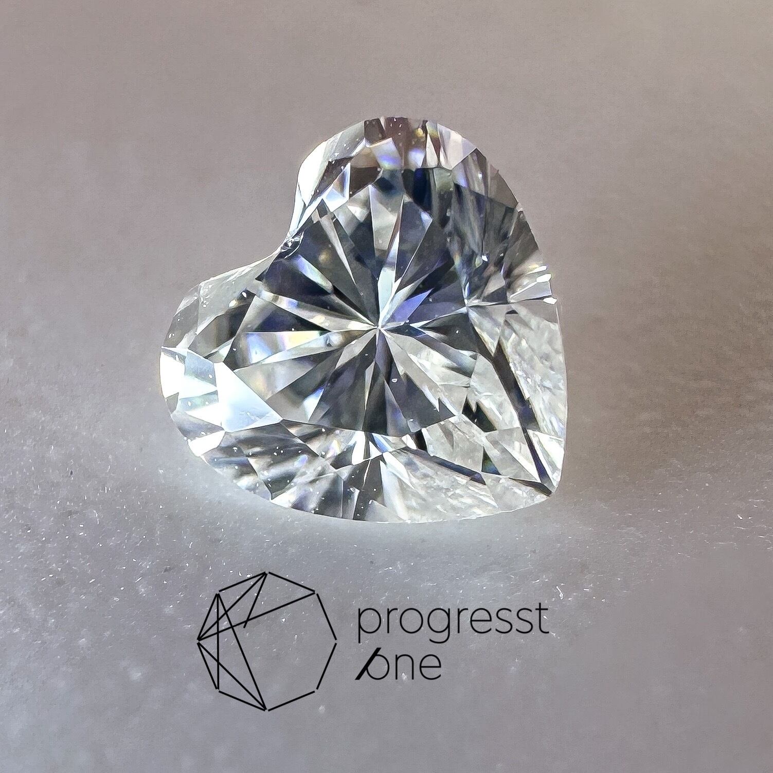 モアッサナイト0.33ct | progresstone